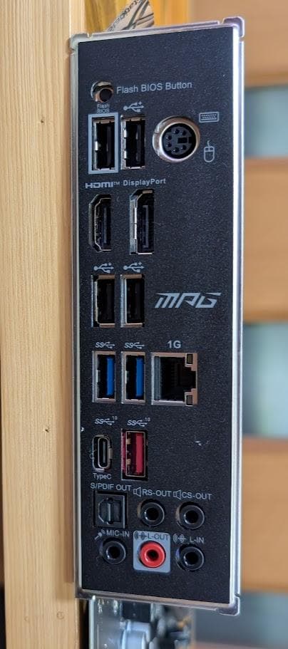 マザーボード MSI MPG B550 GAMING PLUS