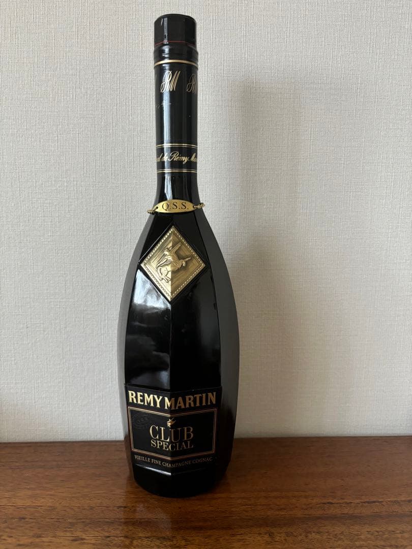 Y*L様 【未開栓】REMYMARTIN　CLUBSPECIAL　700ml
