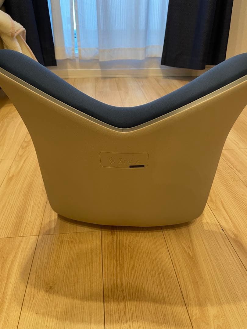 スタイルプレミアム 骨盤サポートチェア