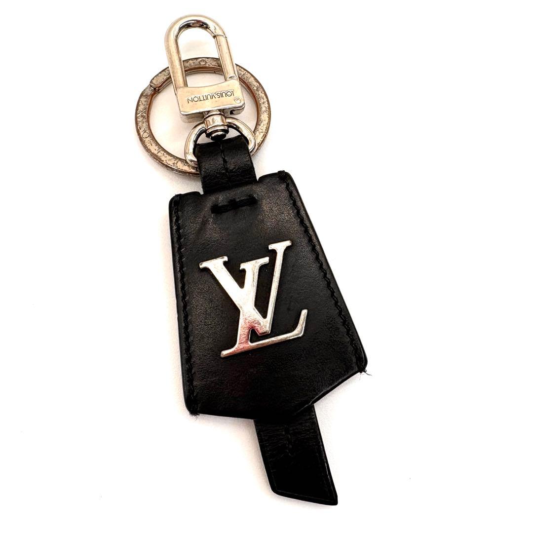 VUITTON　クラッシュクレ　黒　キーリング　本革　シルバー金具　ポルトクレ