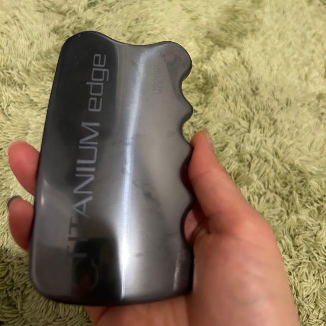 TITANIUM edge 美顔用品　チタニウムエッジ　yosa
