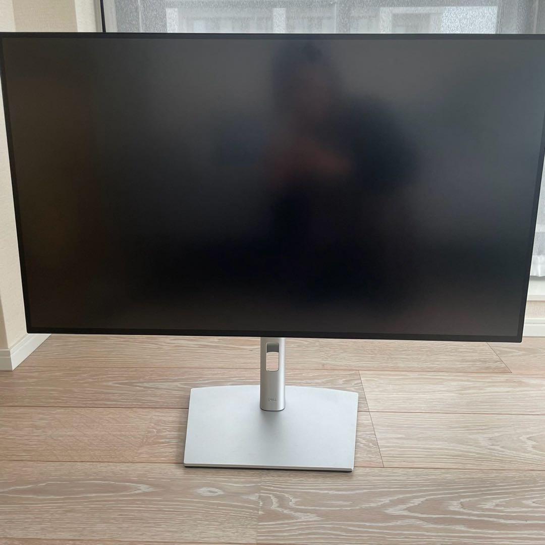 Dell U3223QE 31.5インチ 4K ハブモニター