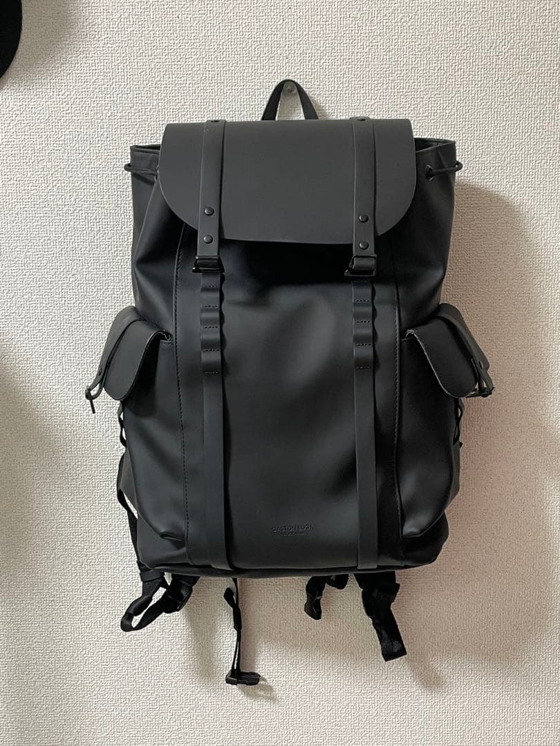 GASTON LUGA ブラックバックパック
