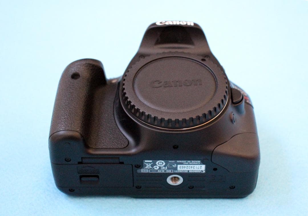 キャノンcanon EOS kiss X4 一眼レフカメラ