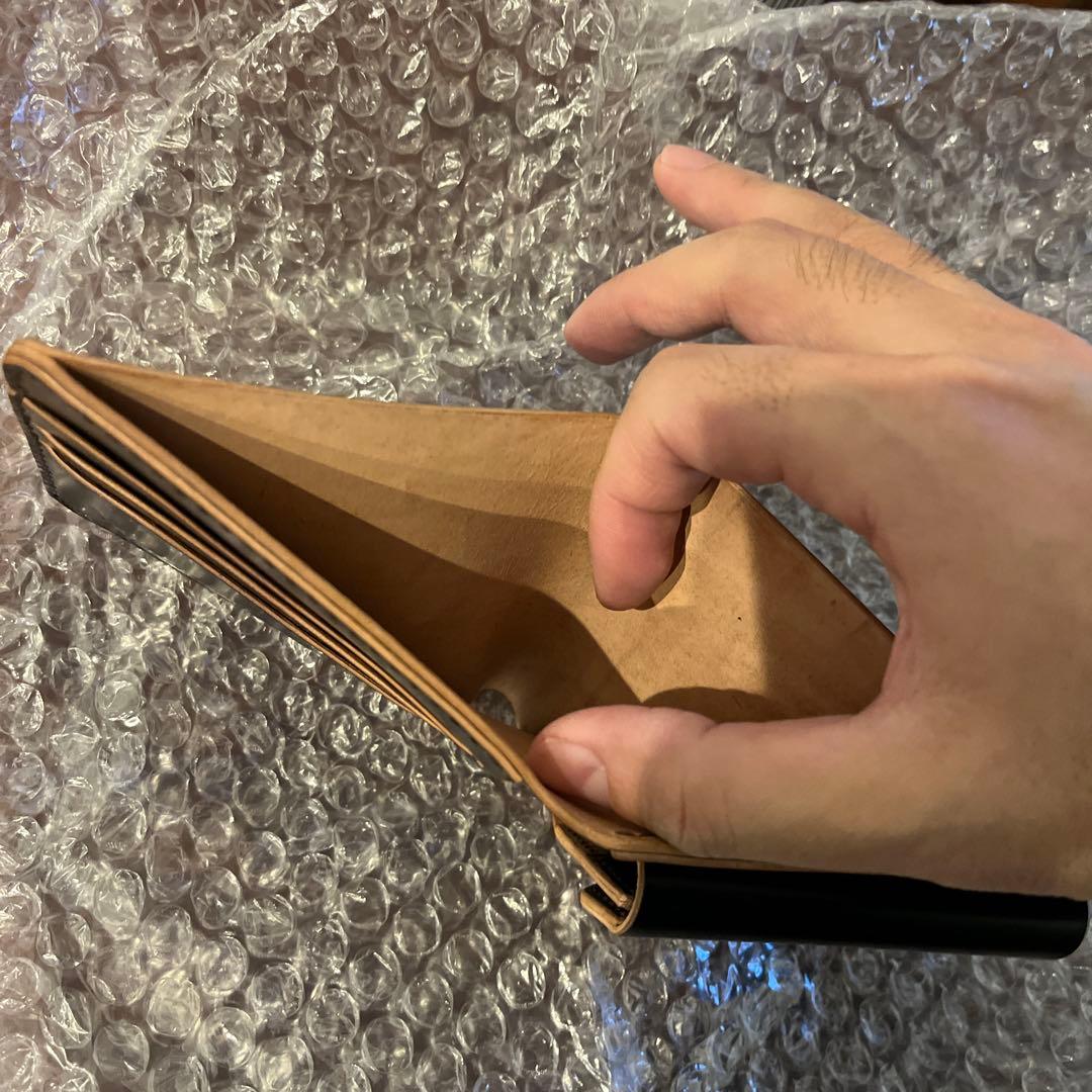 新喜皮革　フルコードバン二つ折り財布　ブラック