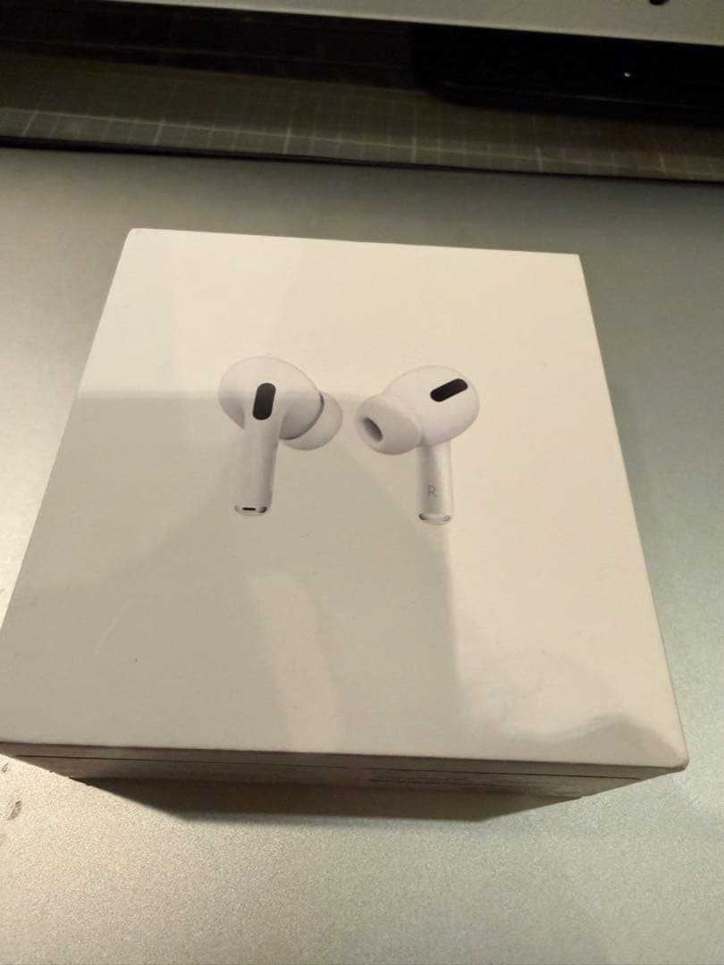 shy　AirPods Pro MWP22J/A ワイヤレス充電ケース/箱