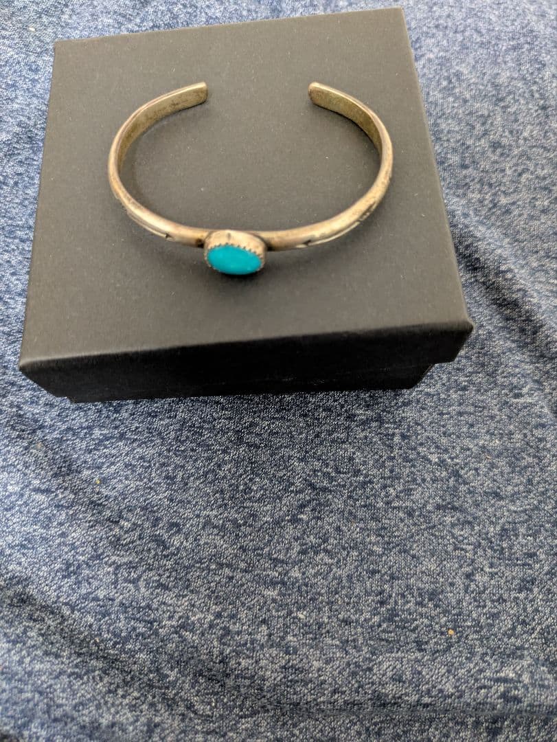 ラッキージョン ターコイズ シルバーバングル
