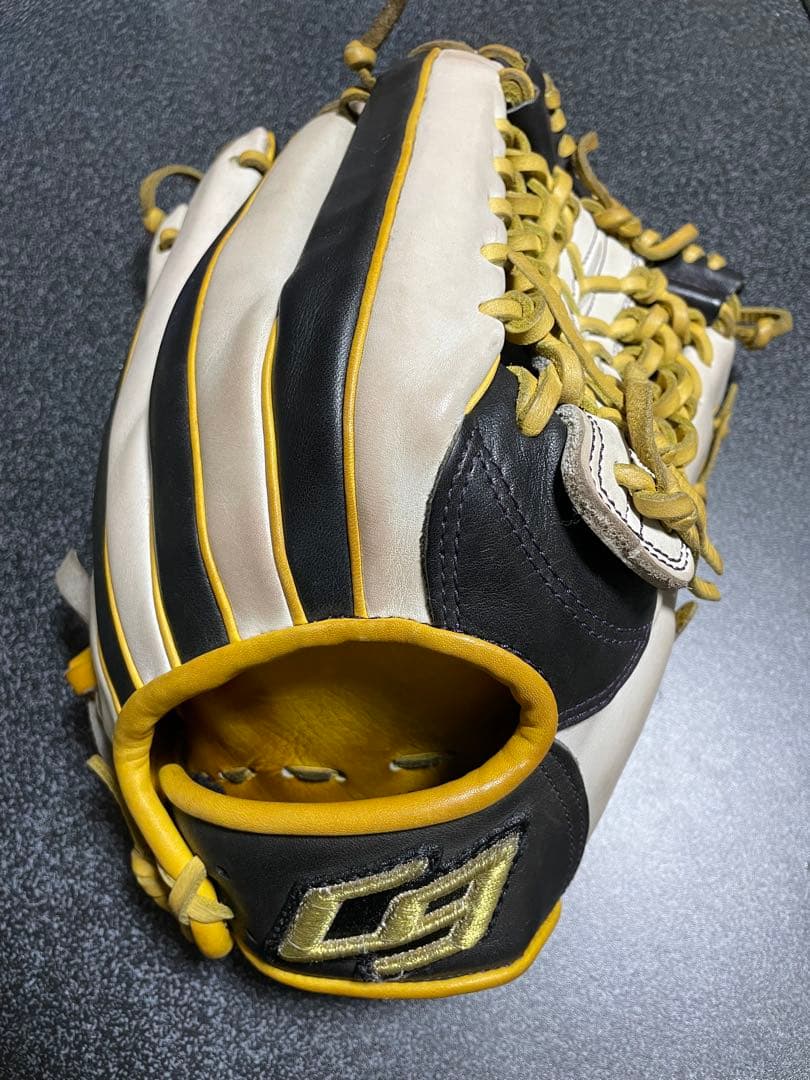 軟式外野用グローブ　オンクラウドナイン