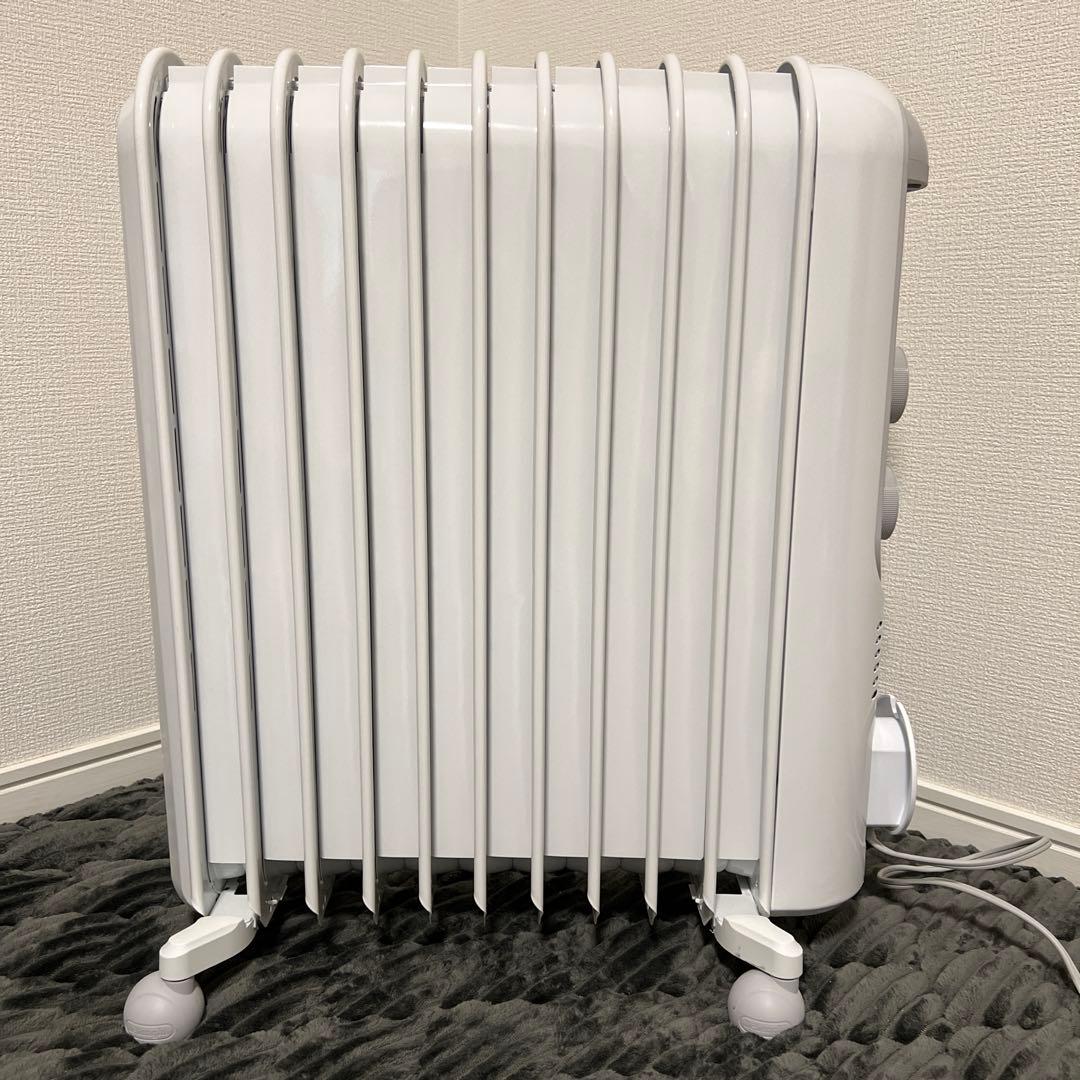 【超美品｜店頭展示品】デロンギ オイルヒーター RHJ45M1115-LG