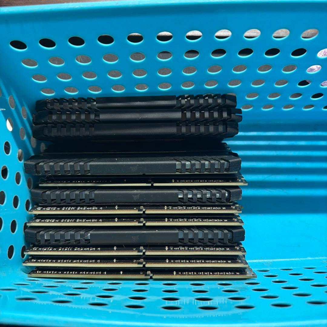 CMKM2B2666C16 8GB DDR4 メモリ