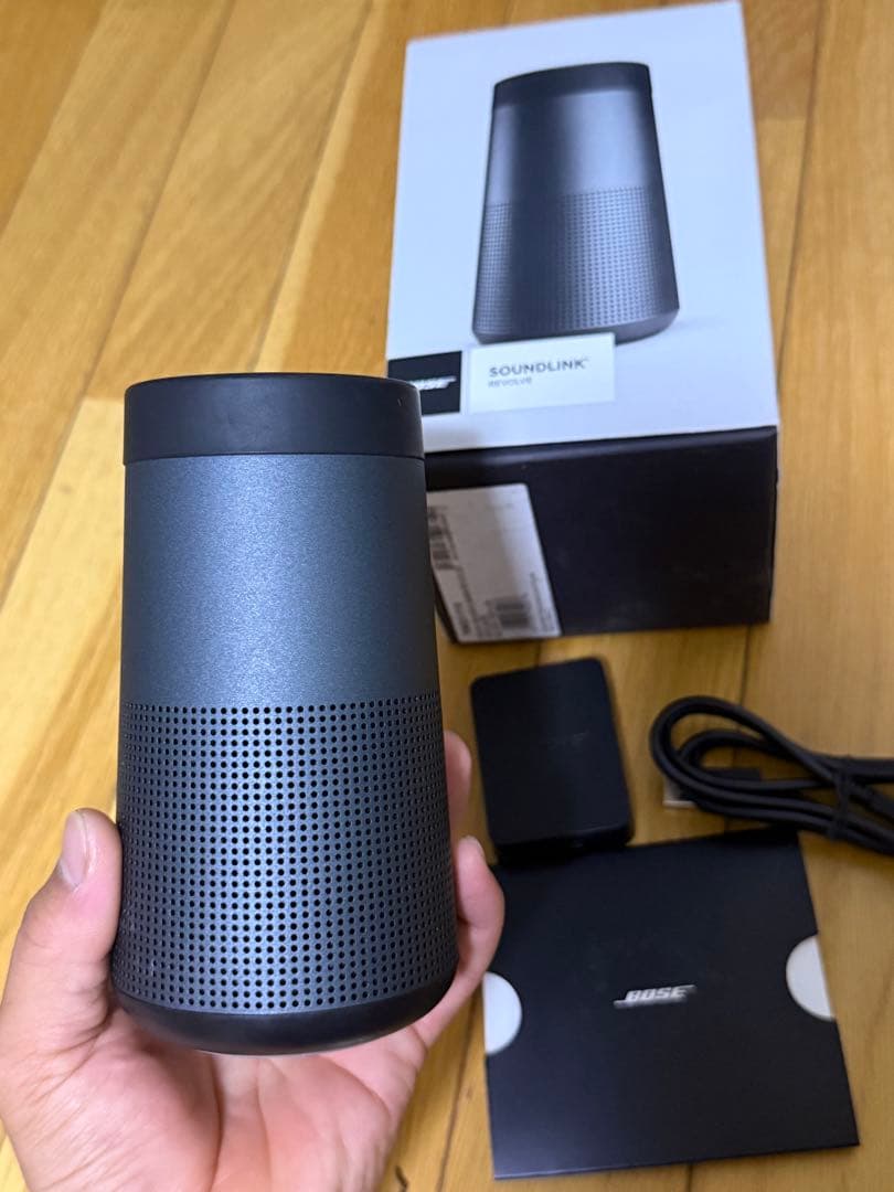 スピーカー・ウーファー bose revolve