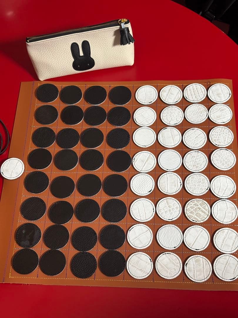 本革　オセロ　革製品　ボードゲーム