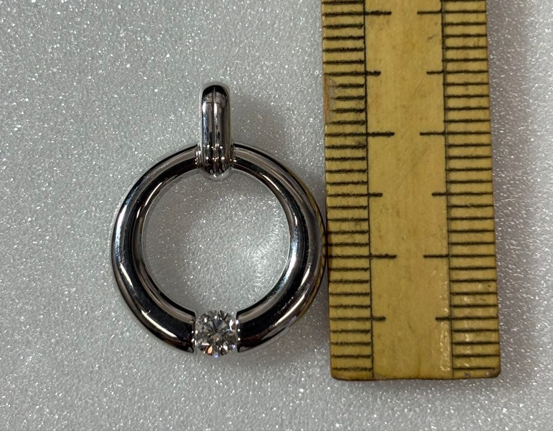 【PT900 /ネックレストップ 】 ダイヤモンド 0.206ct