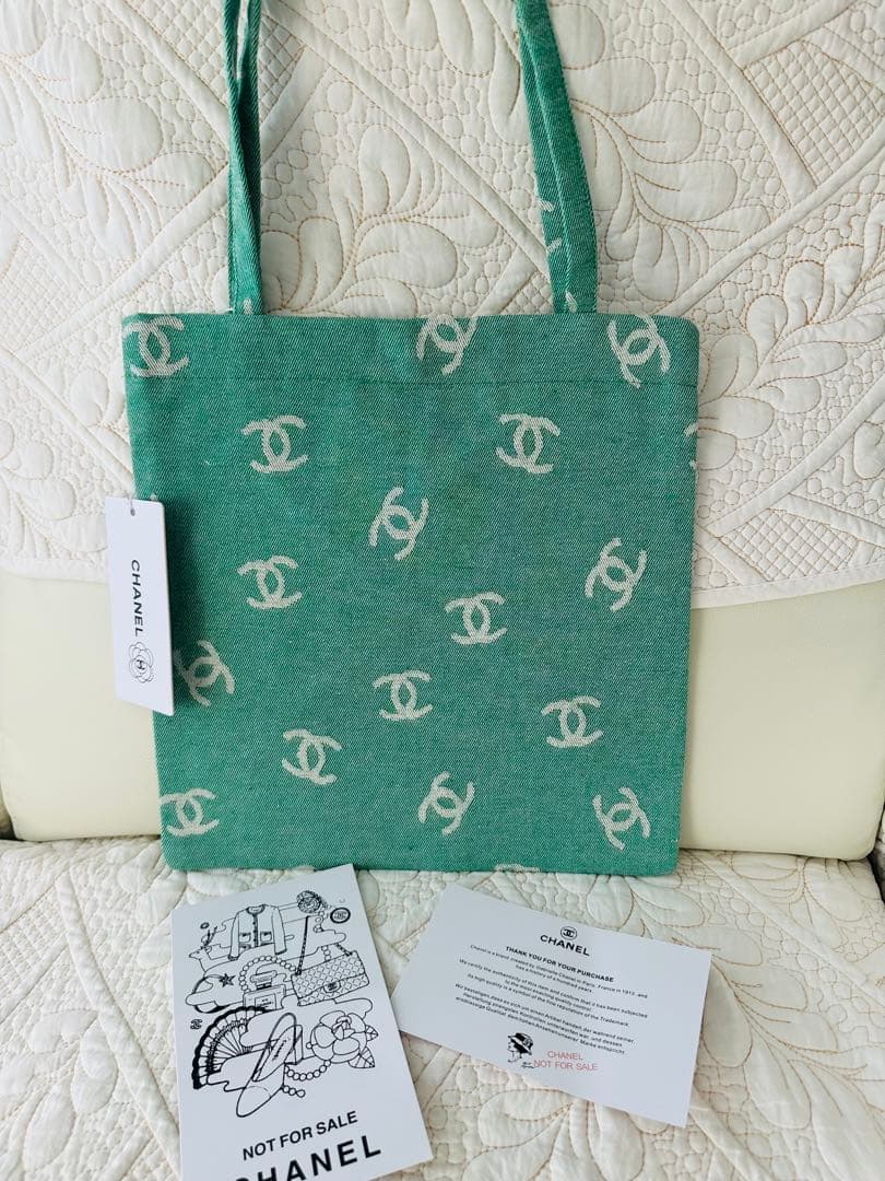 CHANELシャネル☆ノベルティ新品未使用デニムトートバッグ薄手グリーン系