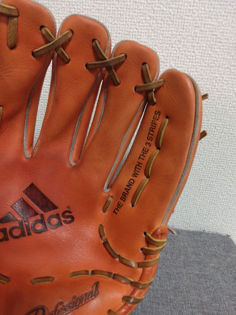 アディダス硬式オールラウンド