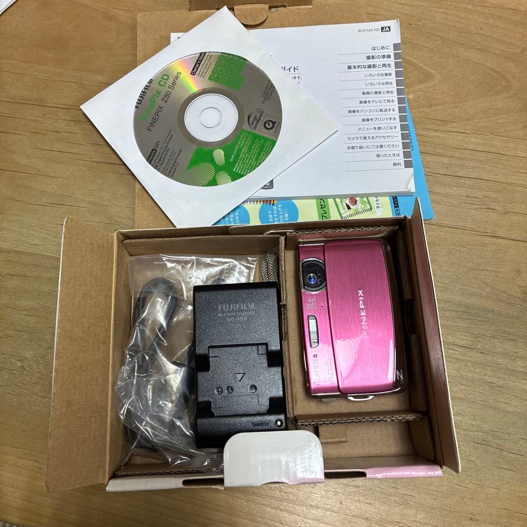 Fine pix Z80 箱付き　デジカメ