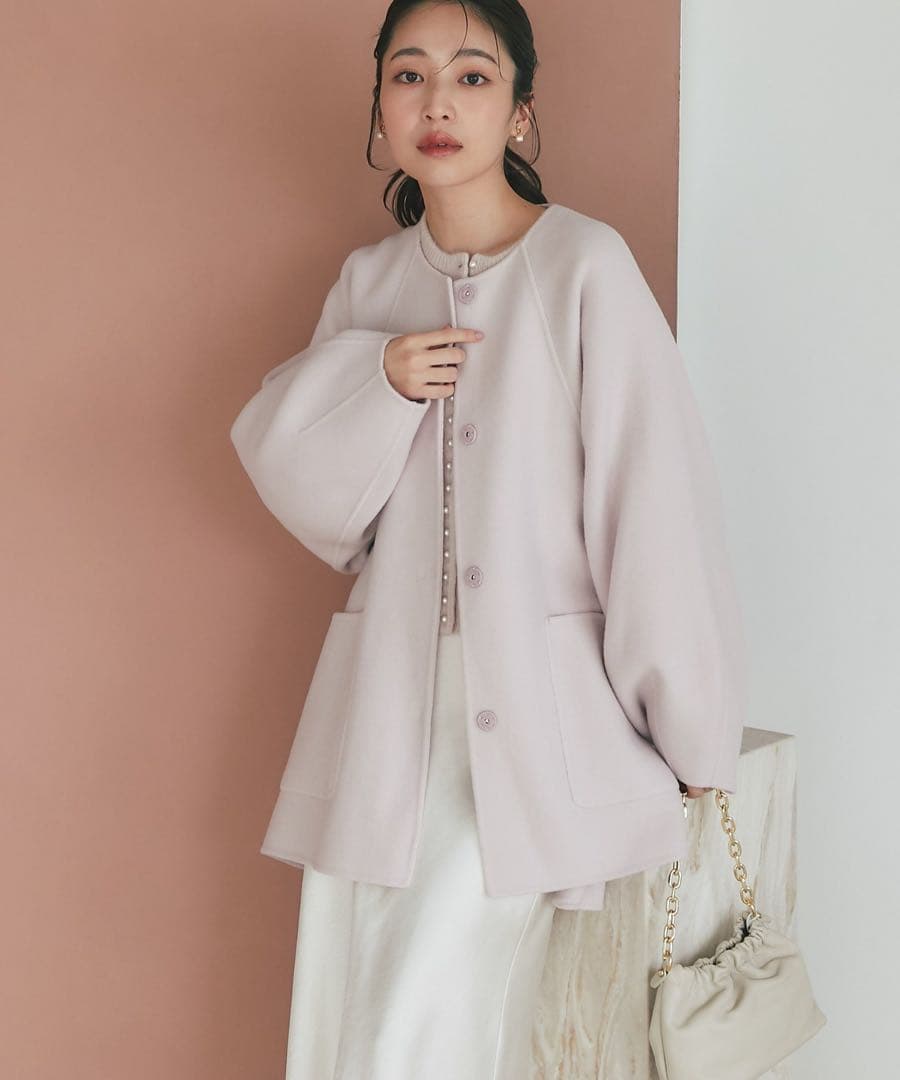 La boutique BonBon ライトラグランフレアコート