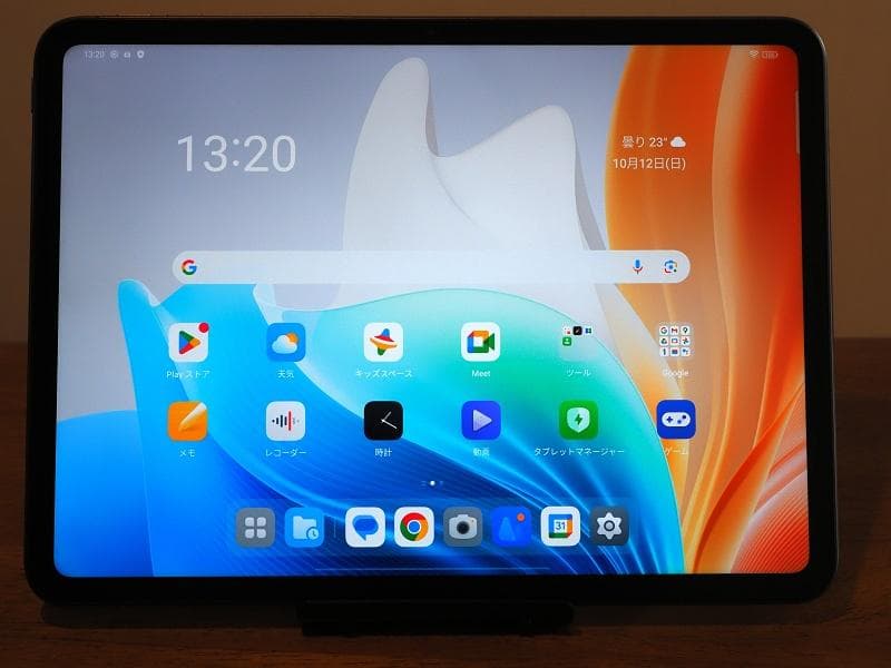 OPPO Pad Neo（ケースつき）