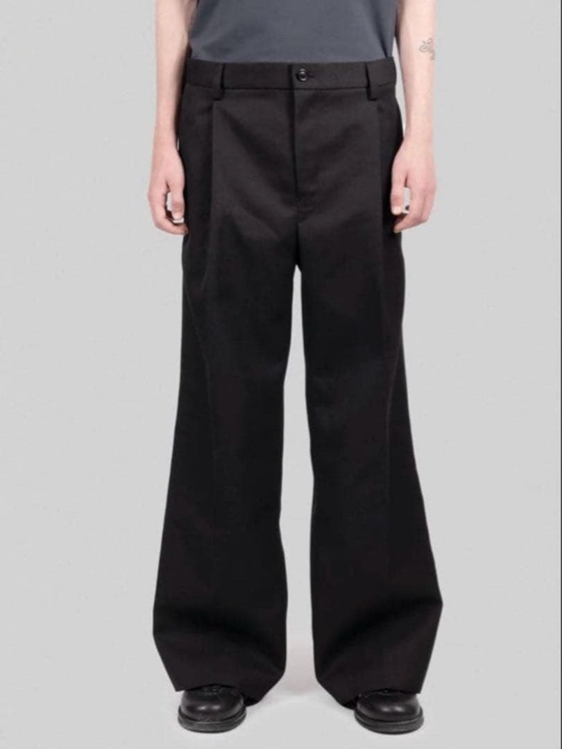 【最安値】STRONG BASIC TROUSERS ブラック 44