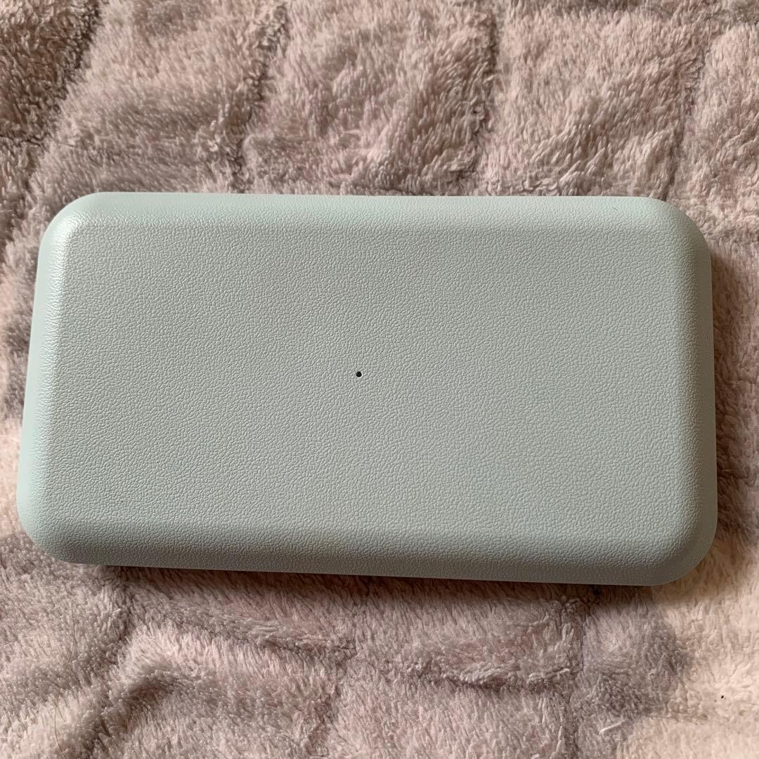 【au IS01 ブルー】au SHI01 スマートフォン コレクション