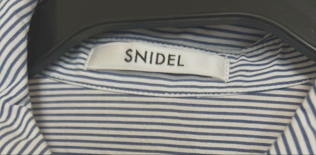 SNIDEL リボンワンポイントロゴシャツ➕ニット