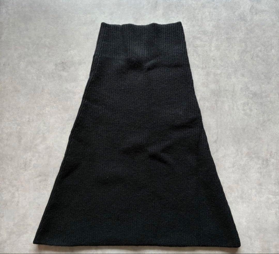 美品 AP STUDIOカシミヤ混 ニットケープネック ウォーマー リブ編み 黒