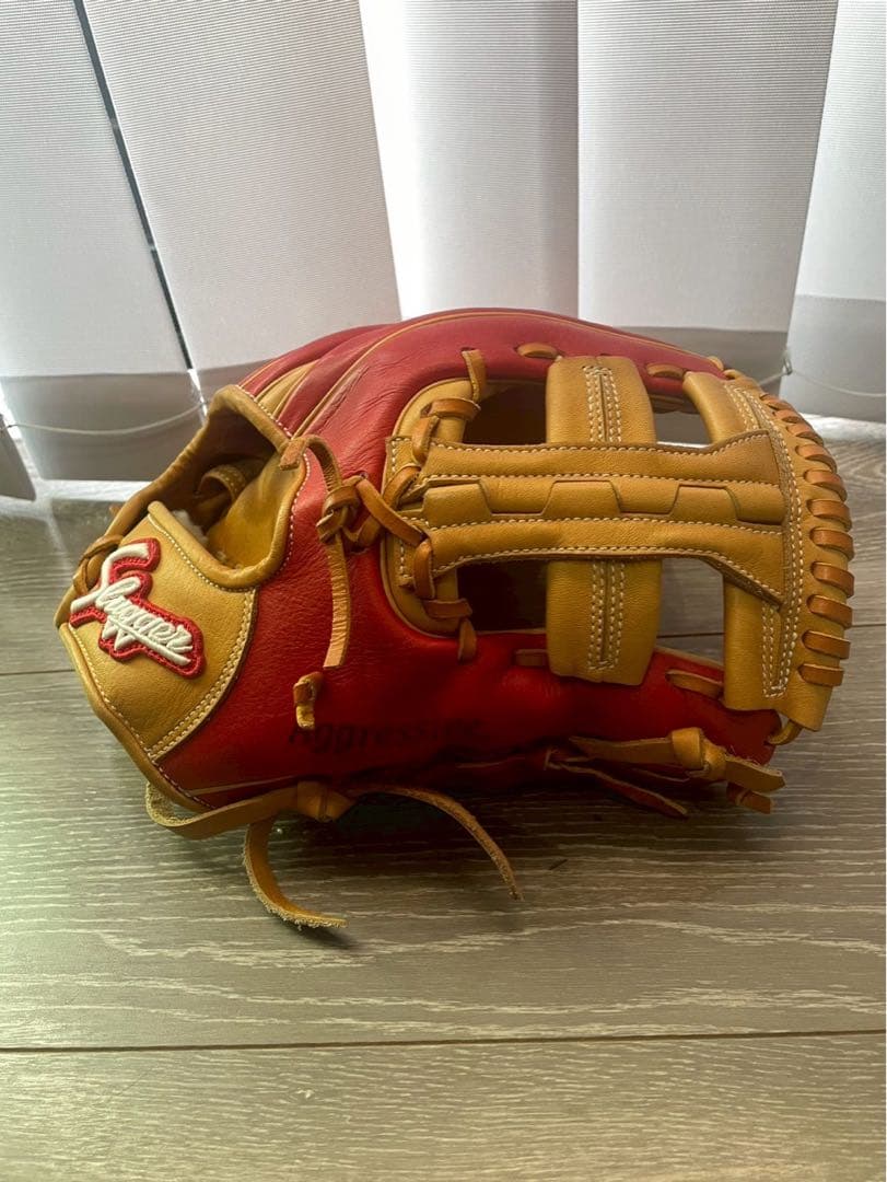 Slugger 野球グローブ レッド/ベージュ軟式用