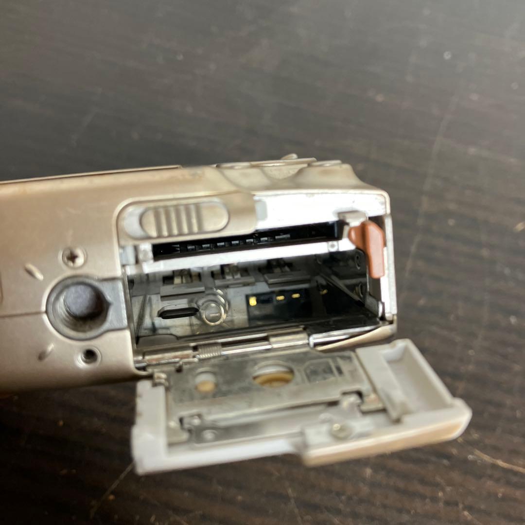 Canon IXY DIGITAL 700 コンパクトデジタルカメラ 本体のみ