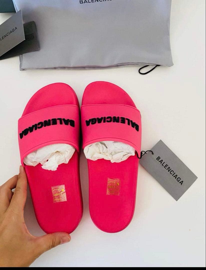 BALENCIAGA サンダル ピンク