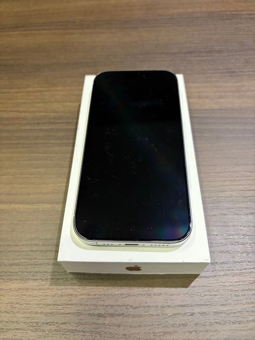 Apple iPhone 15 Pro グラファイト 128GB