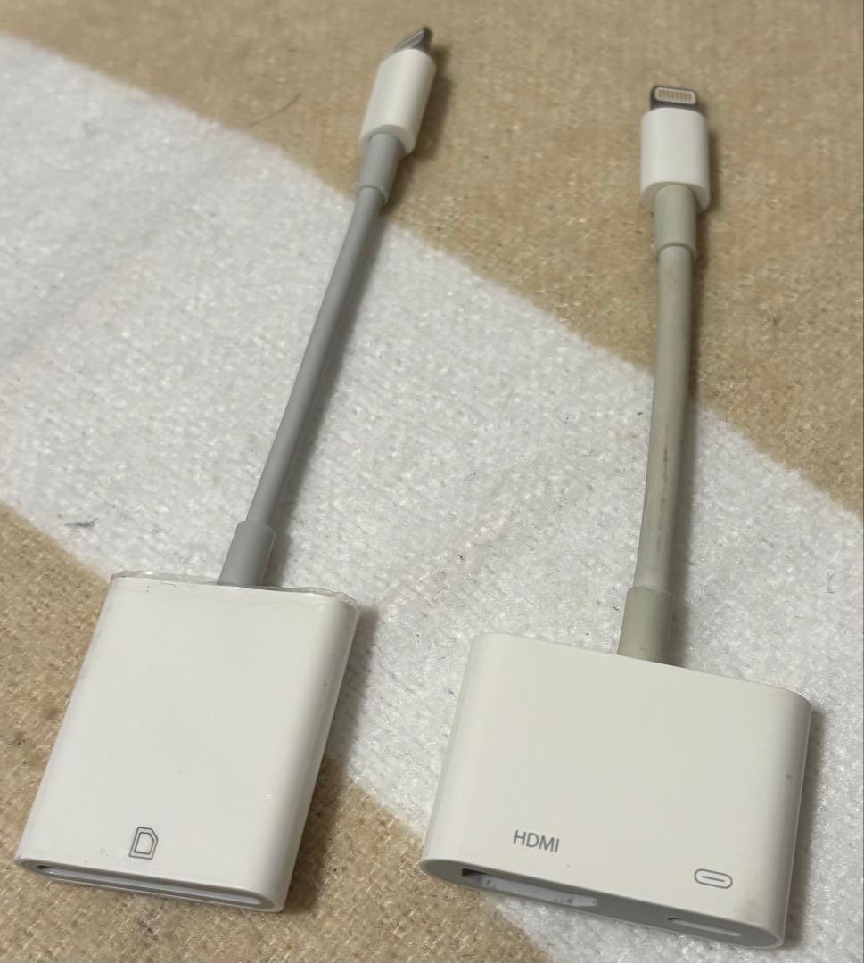 Apple iPhone SE第三世代スターライト 64GB 本体　SIMフリー