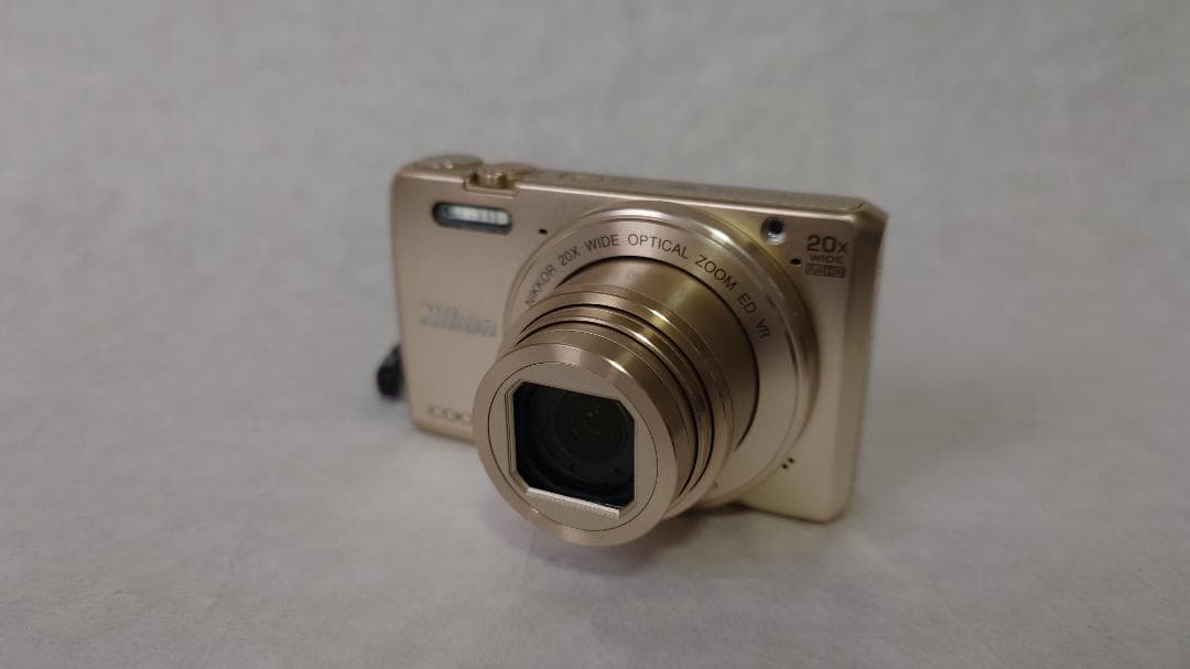 【訳アリ】Nikon COOLPIX S7000 Gold 箱付き
