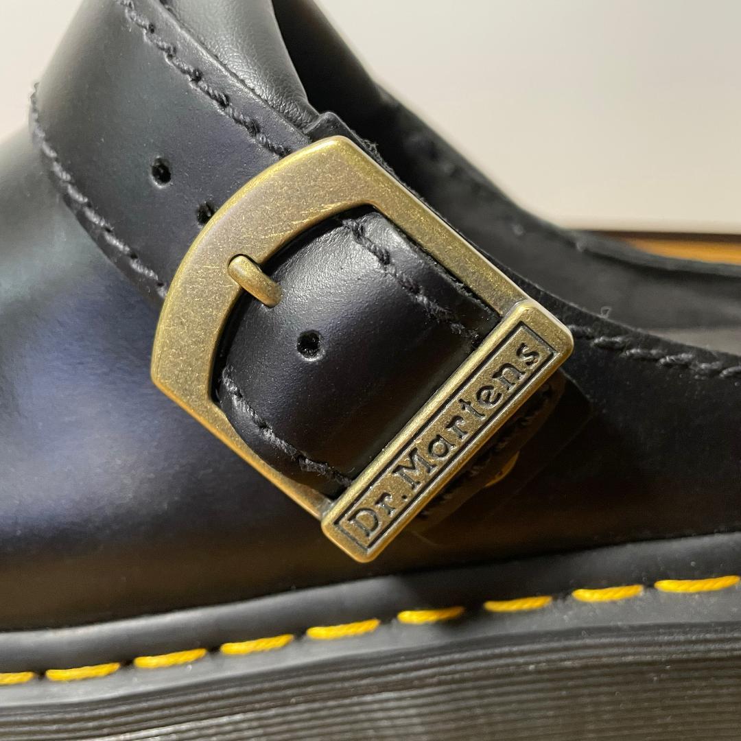 ドクターマーチン Dr. Martens Laketenブラック UK7
