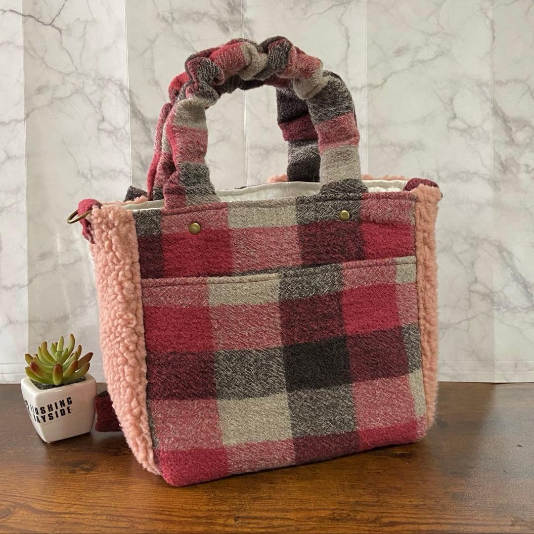 ゆ*ら様 コヤンイサムチョン クムちゃんのもこもこバッグ ハンドメイド