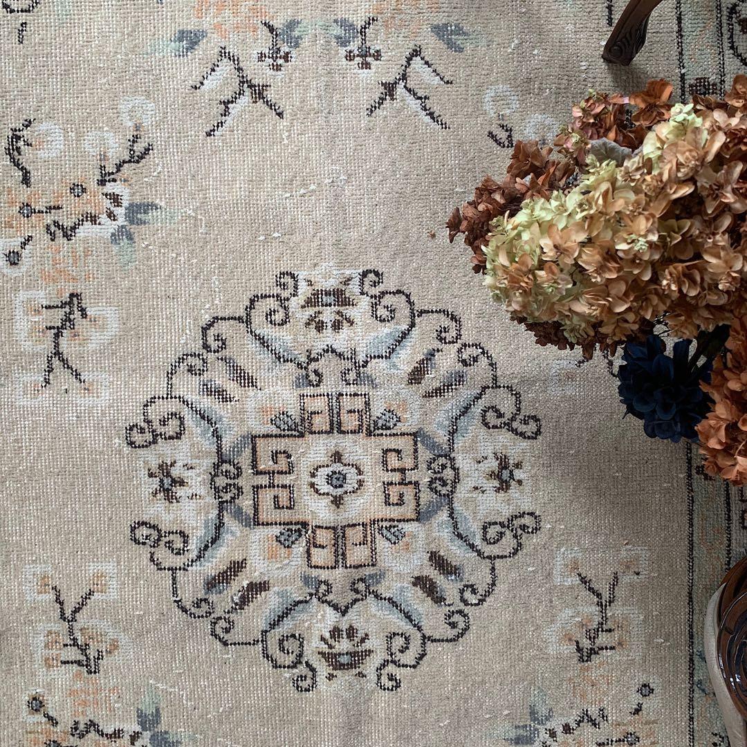 シノワズリ218×117 トルコヴィンテージラグ　ベージュ　オレンジ　トルコラグ