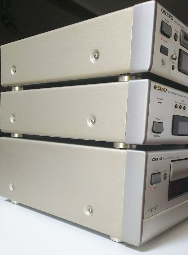 ONKYO INTEC MDレコーダー・FM/AMチューナー・カセットデッキ