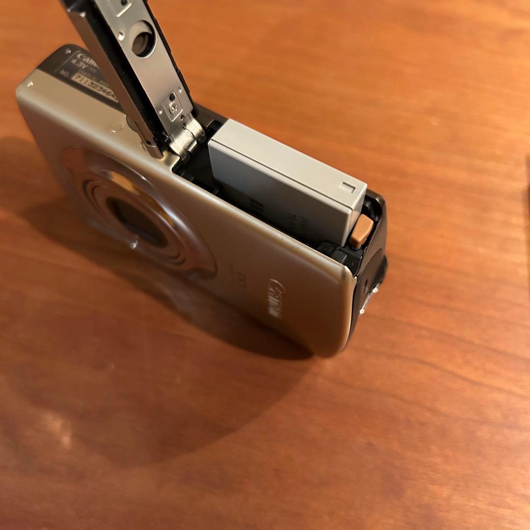 Canon IXY DIGITAL 920 IS PC1308 ゴールド