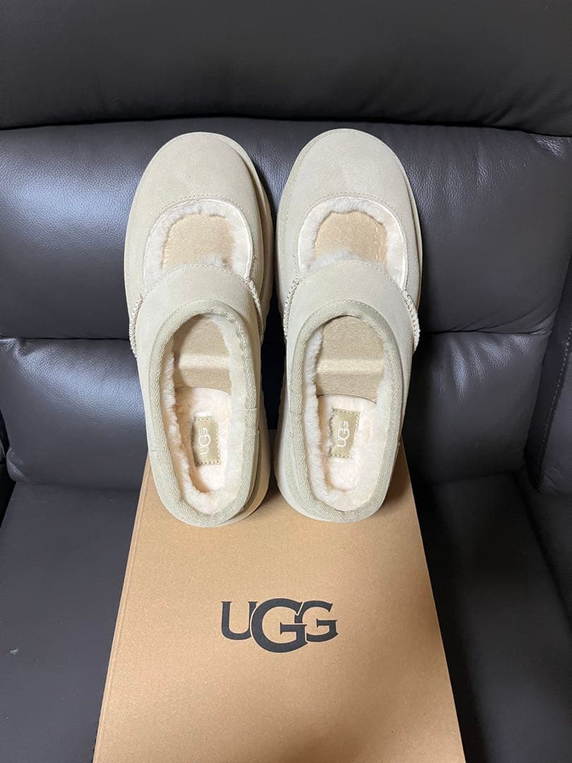 UGG Bea Mary Jane 23cm アグ　メリージェーン　ベージュ
