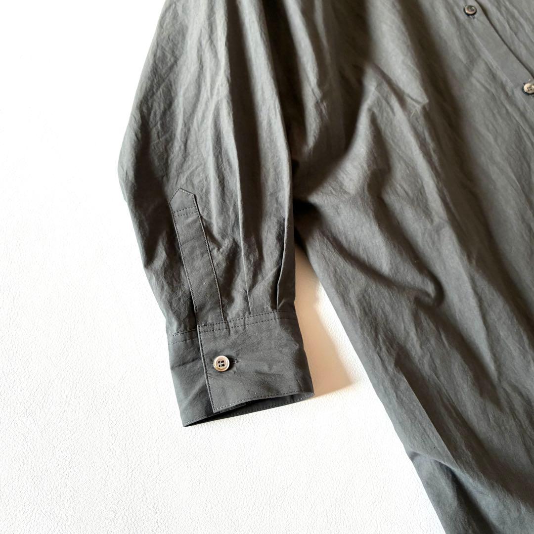 美品✨ビアズリー　2023AW　後ろフリルシャツワンピース　グレー　マキシ丈