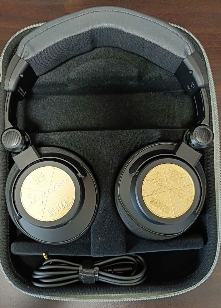 ULTRASONE Signature Master Mkⅱ モニターヘッドホン