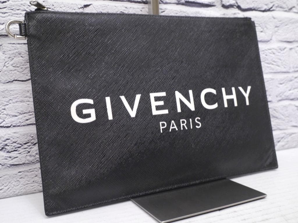 ◆GIVENCHY ジバンシィ ビッグロゴ サフィアーノレザー クラッチ バッグ