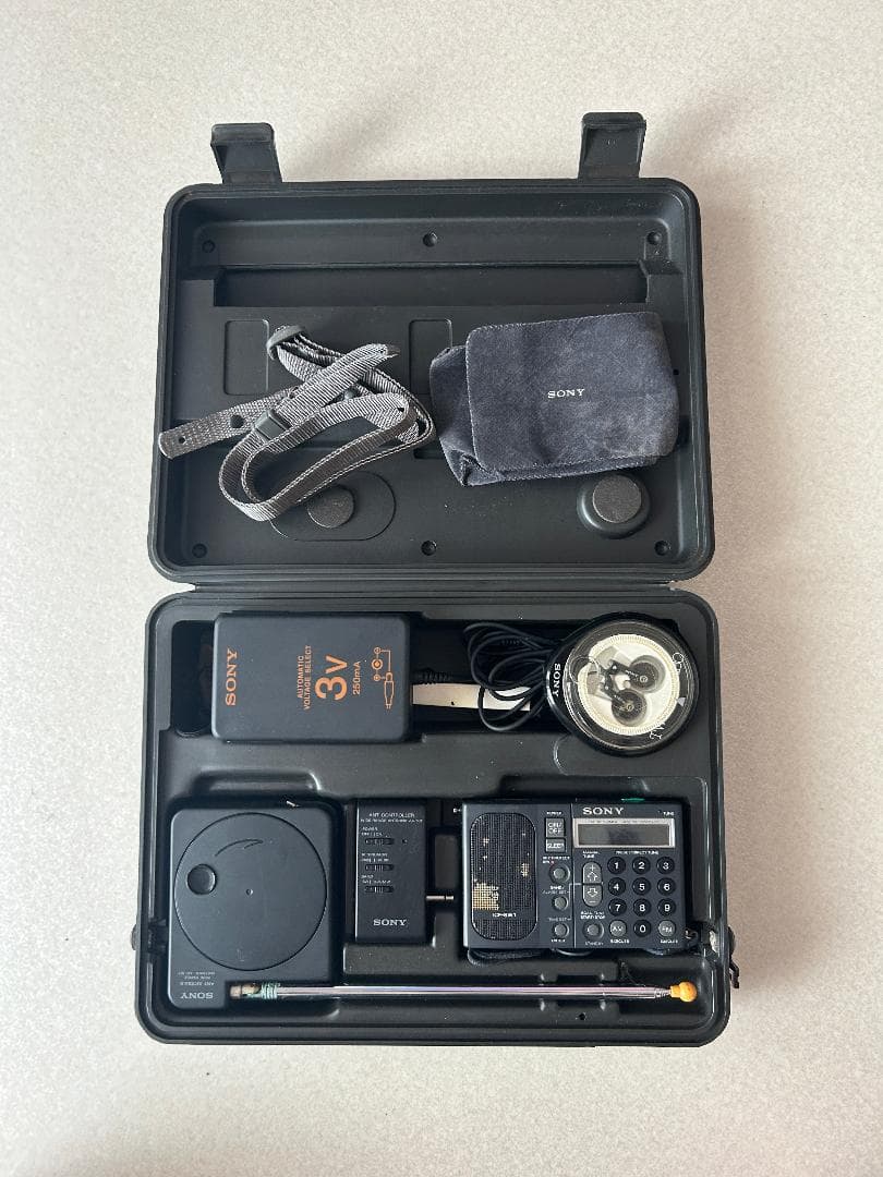 SONY ICF-SW1S PLLシンセサイザーレシーバー（ジャンク品）