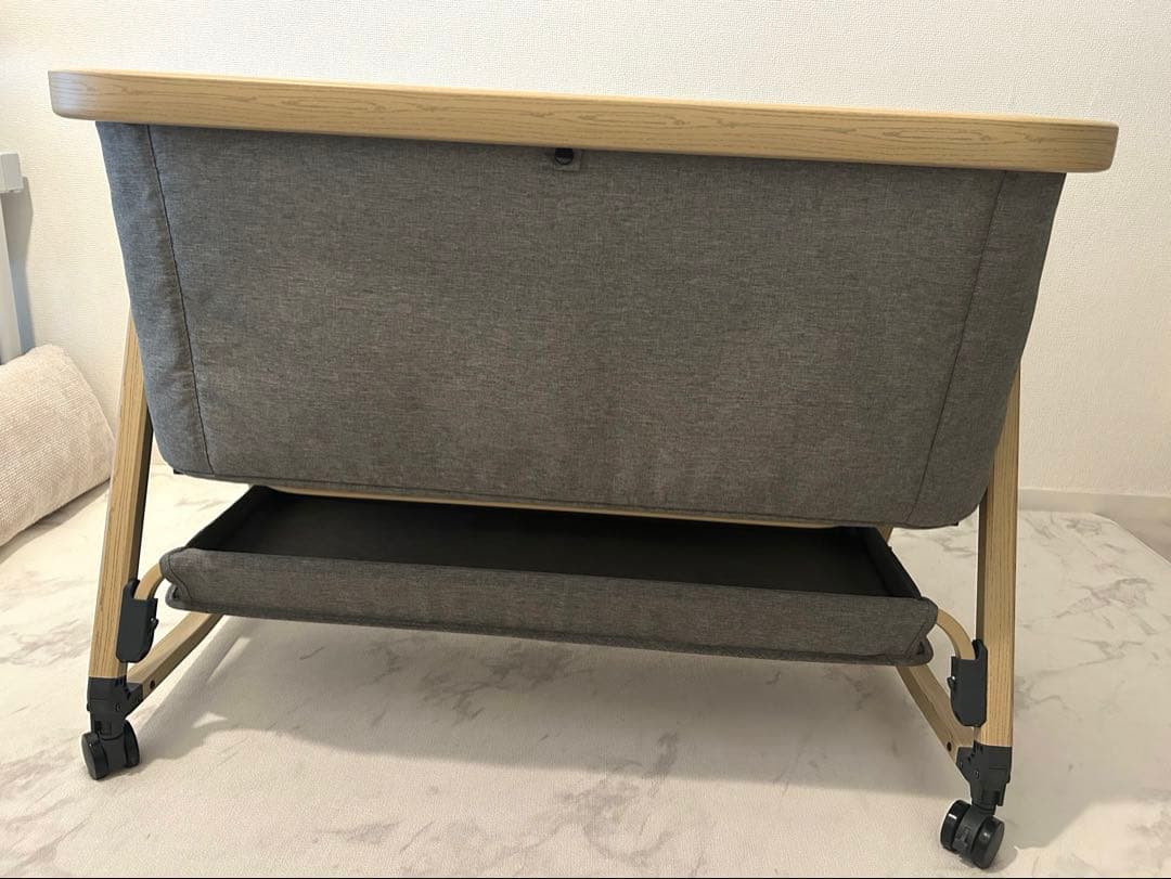 【美品】【2025.05購入】HZDMJ 添い寝ベビーベッド キャスター付き