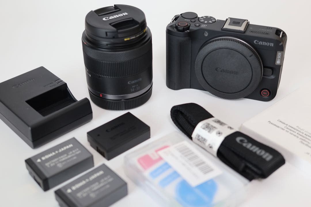 ぷんぷん様｜EOS R50 V RF-S14-30mm IS STM PZ