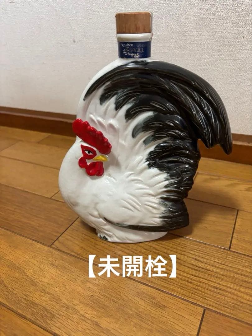 【未開栓】干支 酉 鶏型 陶器 ウイスキー サントリー ローヤル12年