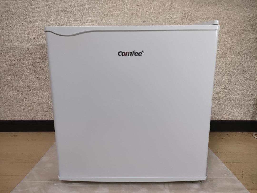 美品 コンフィー/comfee 小型冷蔵庫 RCD45WH/E 2024年製