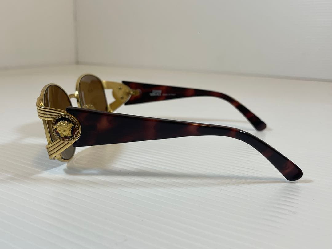 ジャンニヴェルサーチ　サングラス　MOD.S64