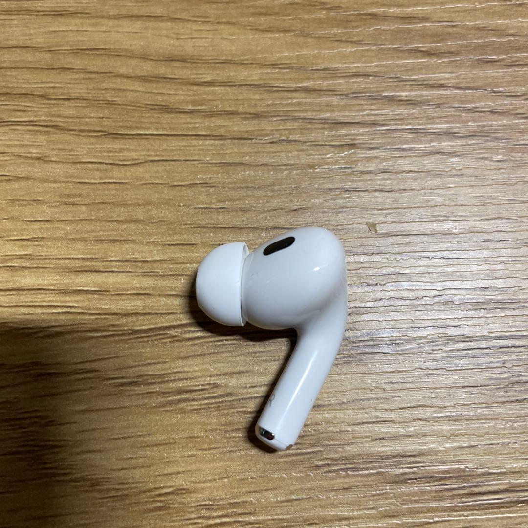 Apple AirPods Pro 第2世代　typeC 右耳　右