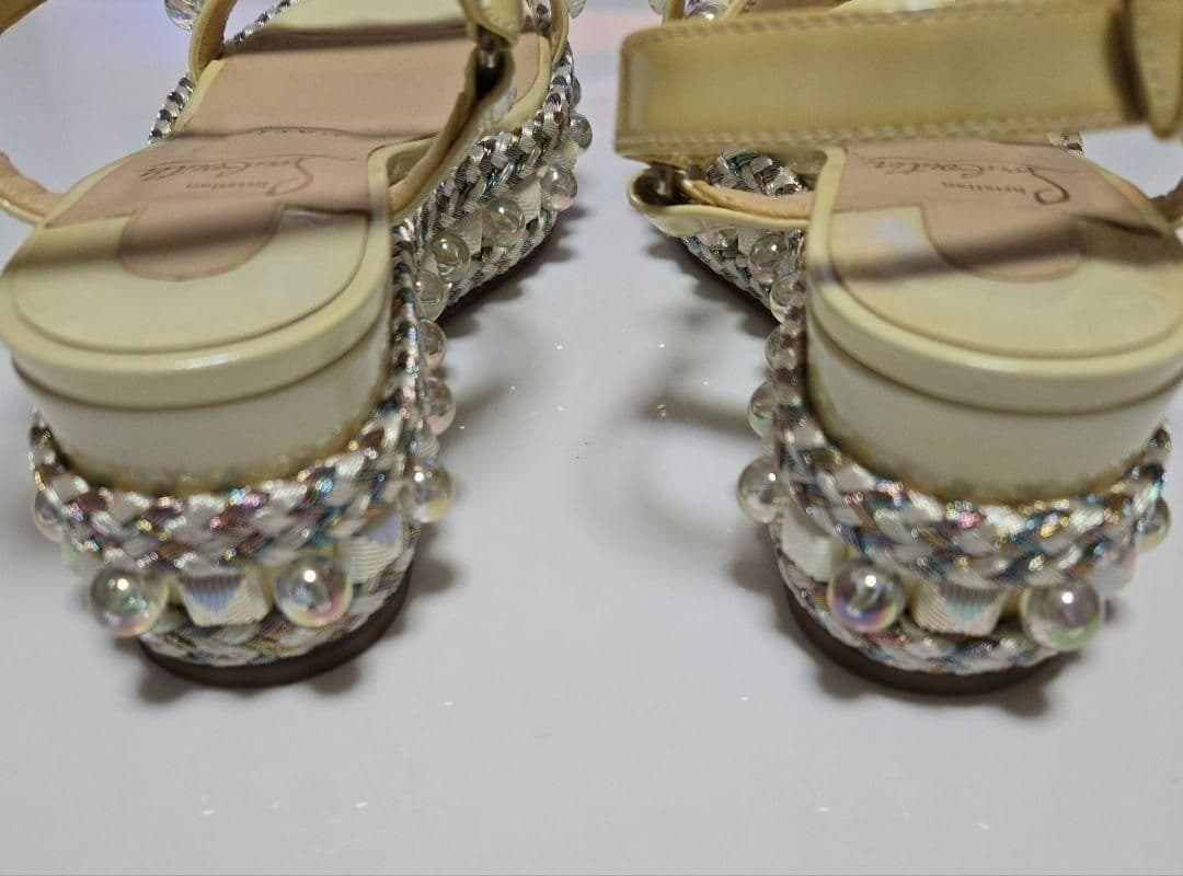 クリスチャンルブタン ChristianLouboutin カタコニコ サンダル