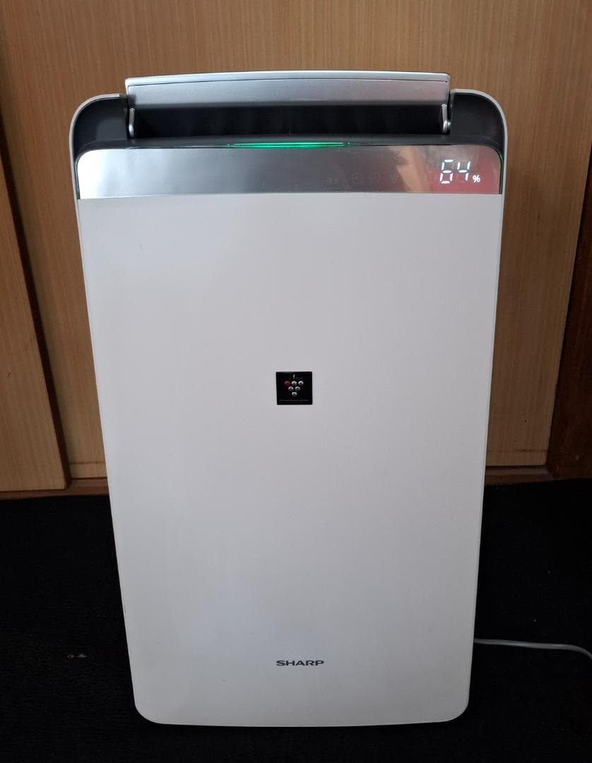 SHARP 除湿機 　　2020年